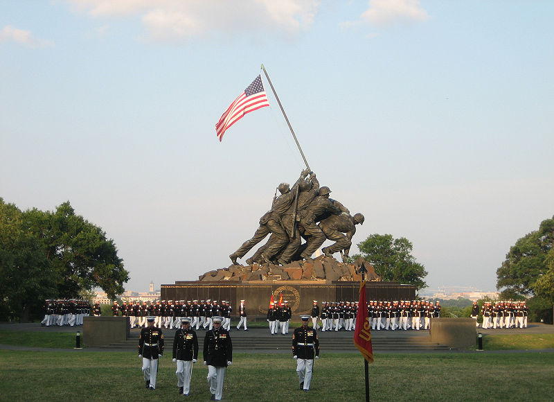 files/images/blog-images/10 Great sites DC/10-Sunset_Parade.jpg